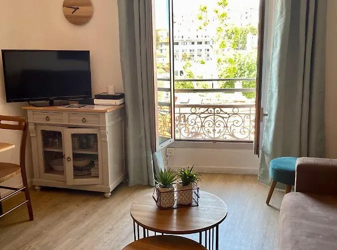Joli Appartement A Cote Du Palais Des Festivals